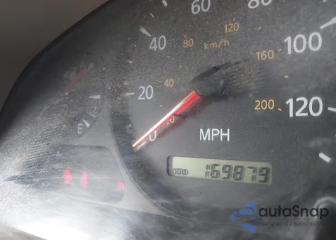 2004 Nissan Sentra 1.8S z USA, uszkodzony, nr VIN 3N1CB51AX4L561474